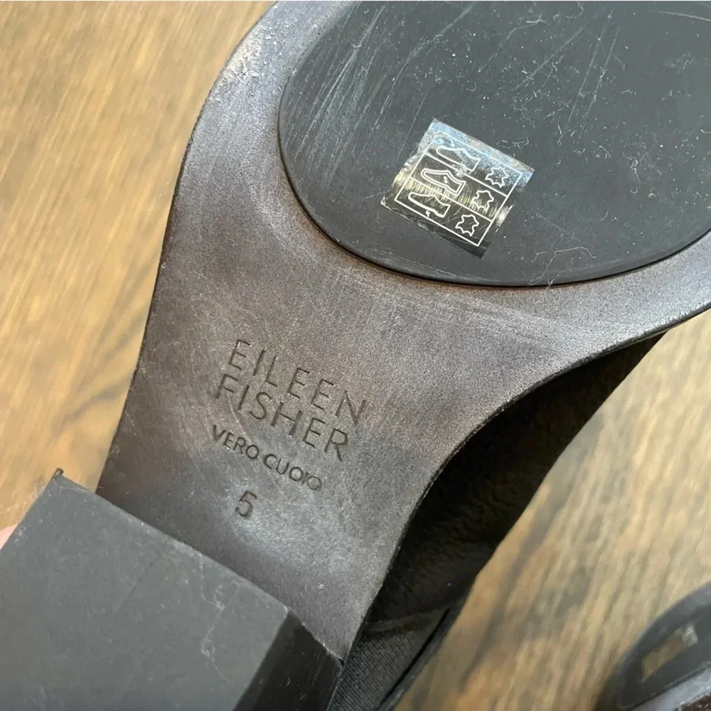 EILEEN FISHER List Nubuck Peep Toe Bootie Leather size 5
